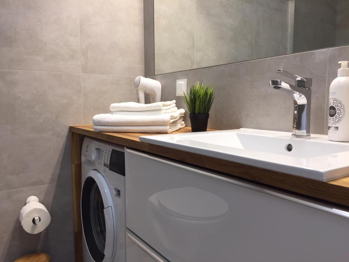 Baltic Comfort Spa Apartment With Free Pool, Saunas & Fitness - Kasprowicza 20 Колобжег Екстер'єр фото